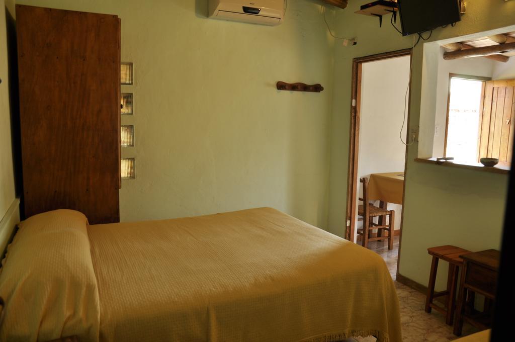 Hostal Posta Del Atuel General Alvear  Kamer foto